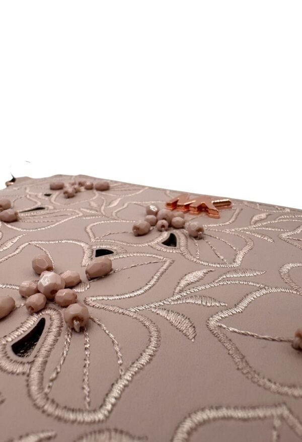 MICHAEL KORS - JET SET CLUTCH FLOWER - Image 4